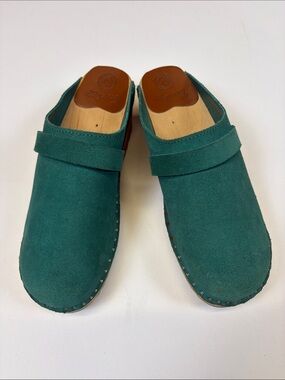 TROENTORP SWEDEN GREEN SUEDE WOODEN CLOGS EU 37 US 6.5/7